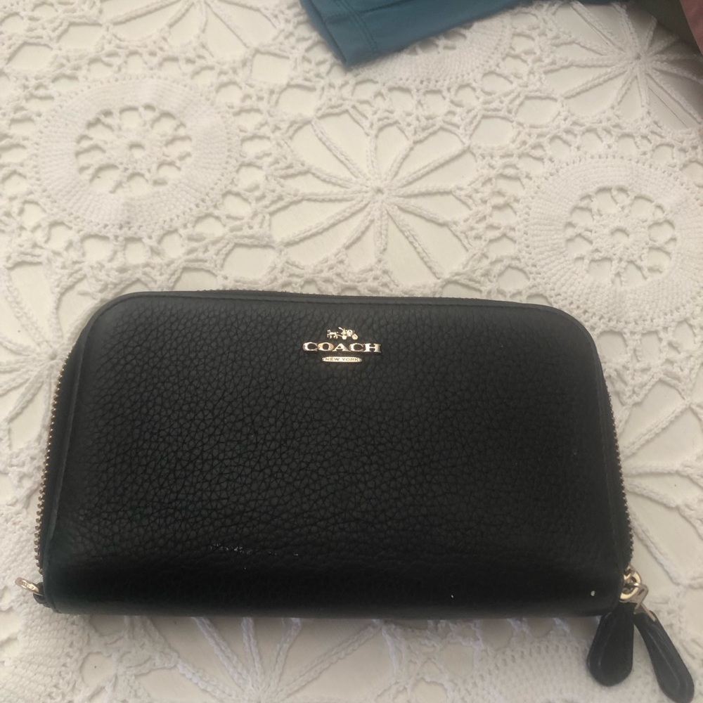 Beautiful all leather coach wallet with double zippers   Plenty of room